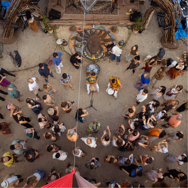 gallery videos card link