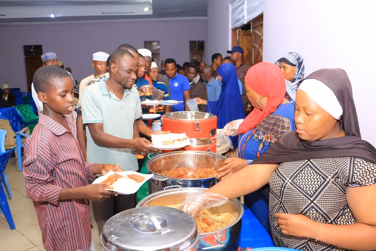Mkwawa Leaf Hosts Iftar Dinner in Sikonge
