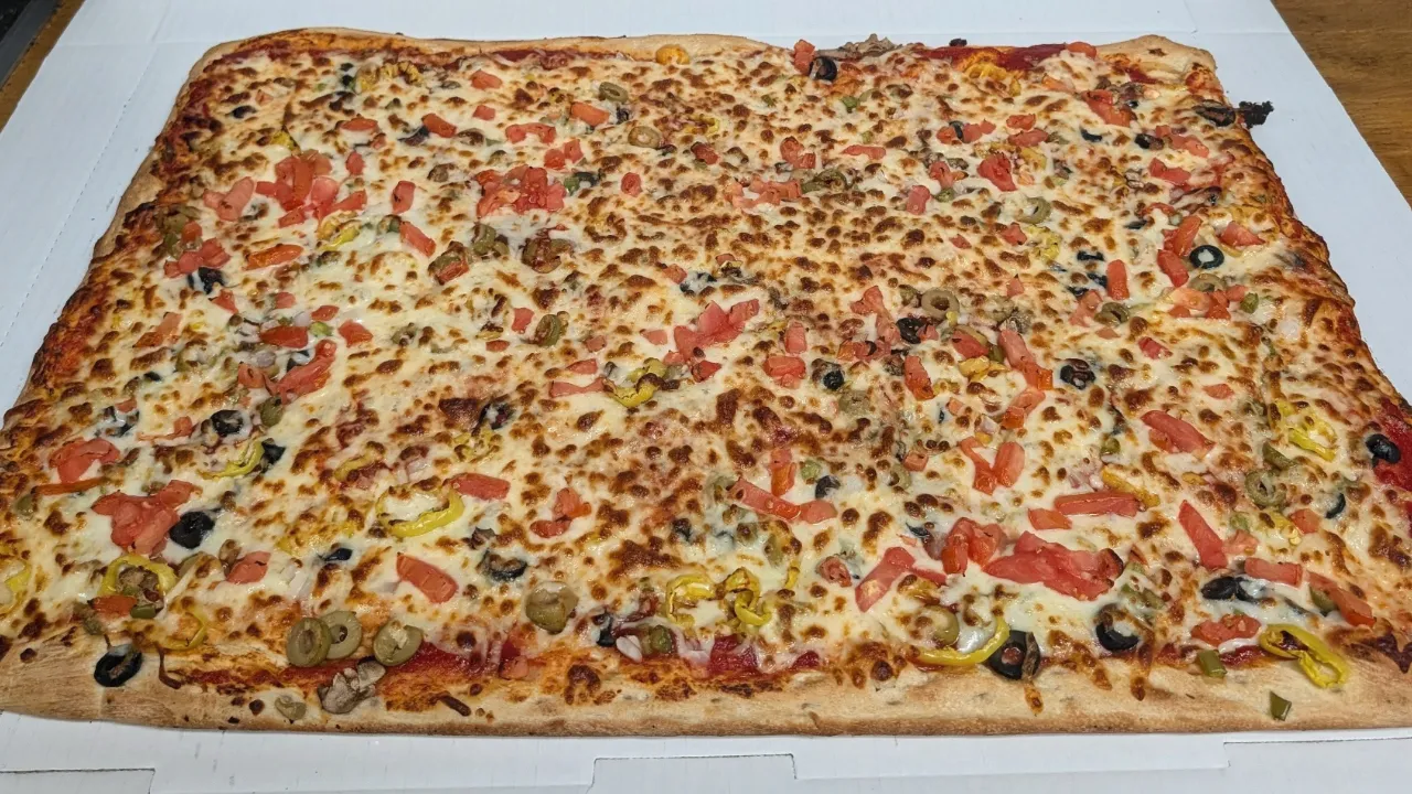 Jumbo Pizza - Deluxe