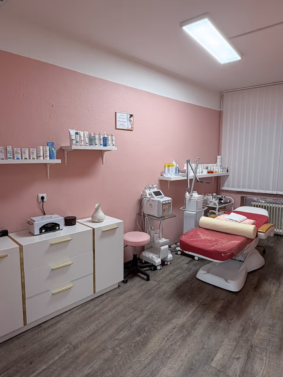 Behandlungsraum bei LucoROSE