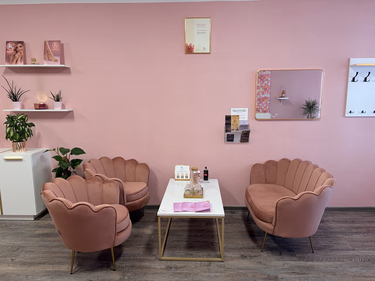 Behandlungsbereich im LucoROSE Kosmetikstudio