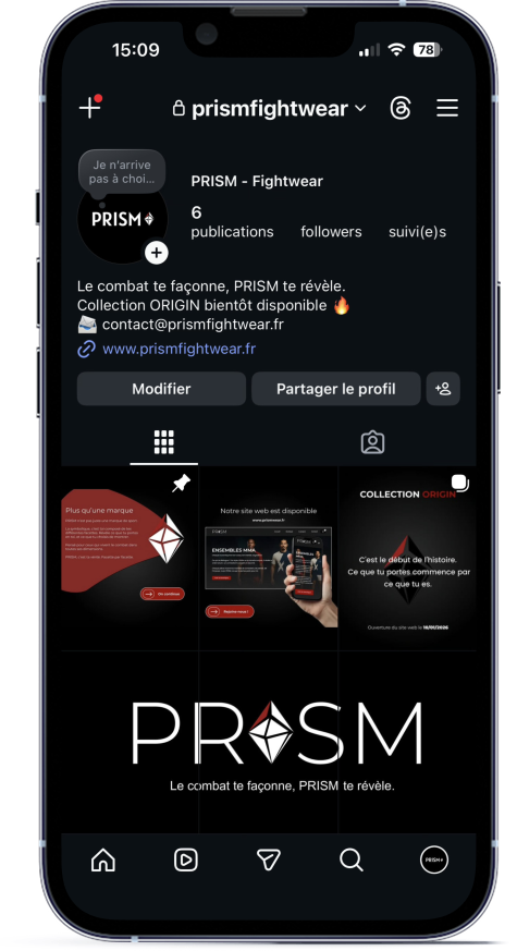 Stylo et peinture dessinées de couleur orangée