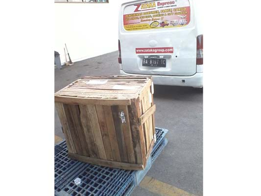 Zataka Group kirim mesin ekspedisi via udara