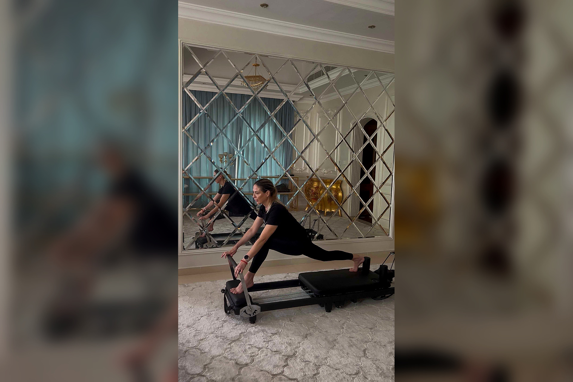 A studio-quality Pilates on Reformer experience, wherever you are