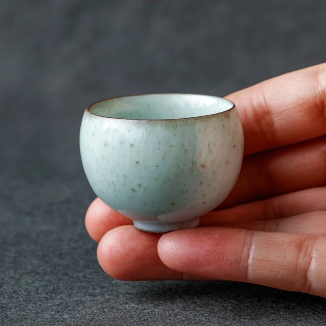 Tasting cup