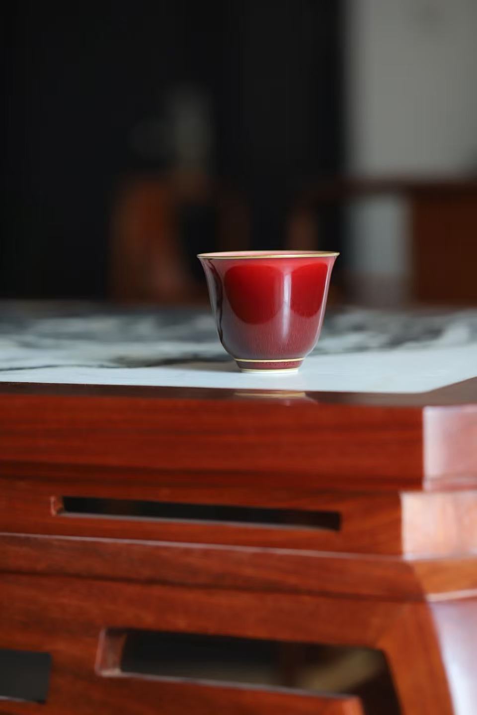 Large Bamboo-joint Cup with Langyao-red Glaze and Gilt Decoration