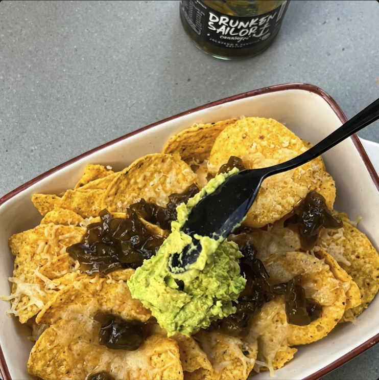 DS Nacho's with guacamole & Tequila and Jalapeno Relish