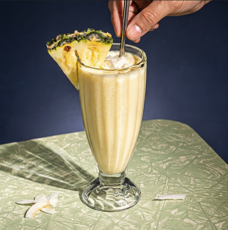 Alternative Coconut Pineapple Smoothie