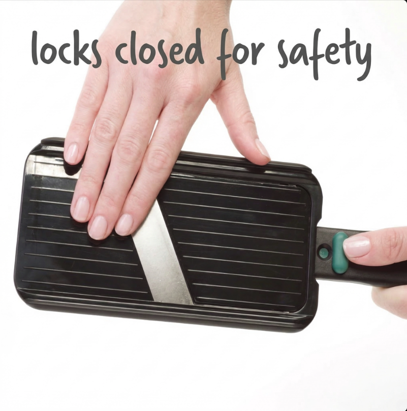 Nocutu - blade locks closed for safety