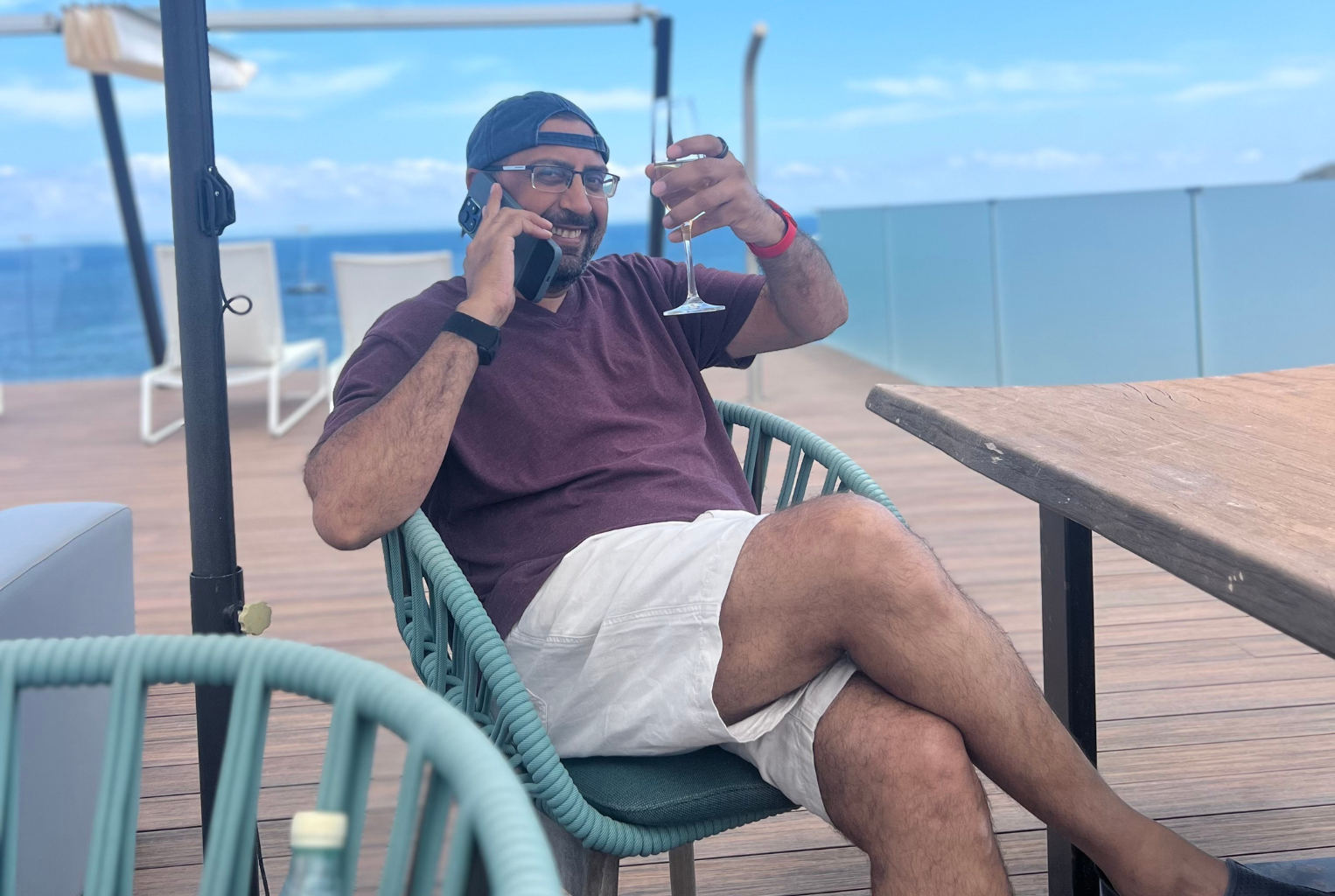 [background image] image of picturesque nearby location (for a bed & breakfast)