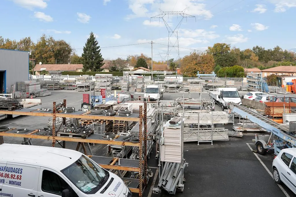 Nôtre local à Carbon-Blanc,  12 Rue des Frères Lumière 33560 Carbon-Blanc