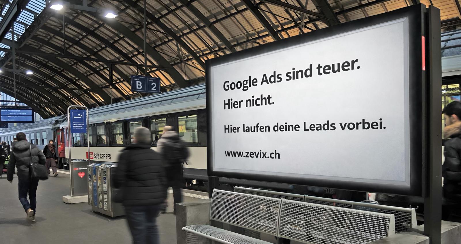 Zevix Billboard am Schweizer Bahnhof