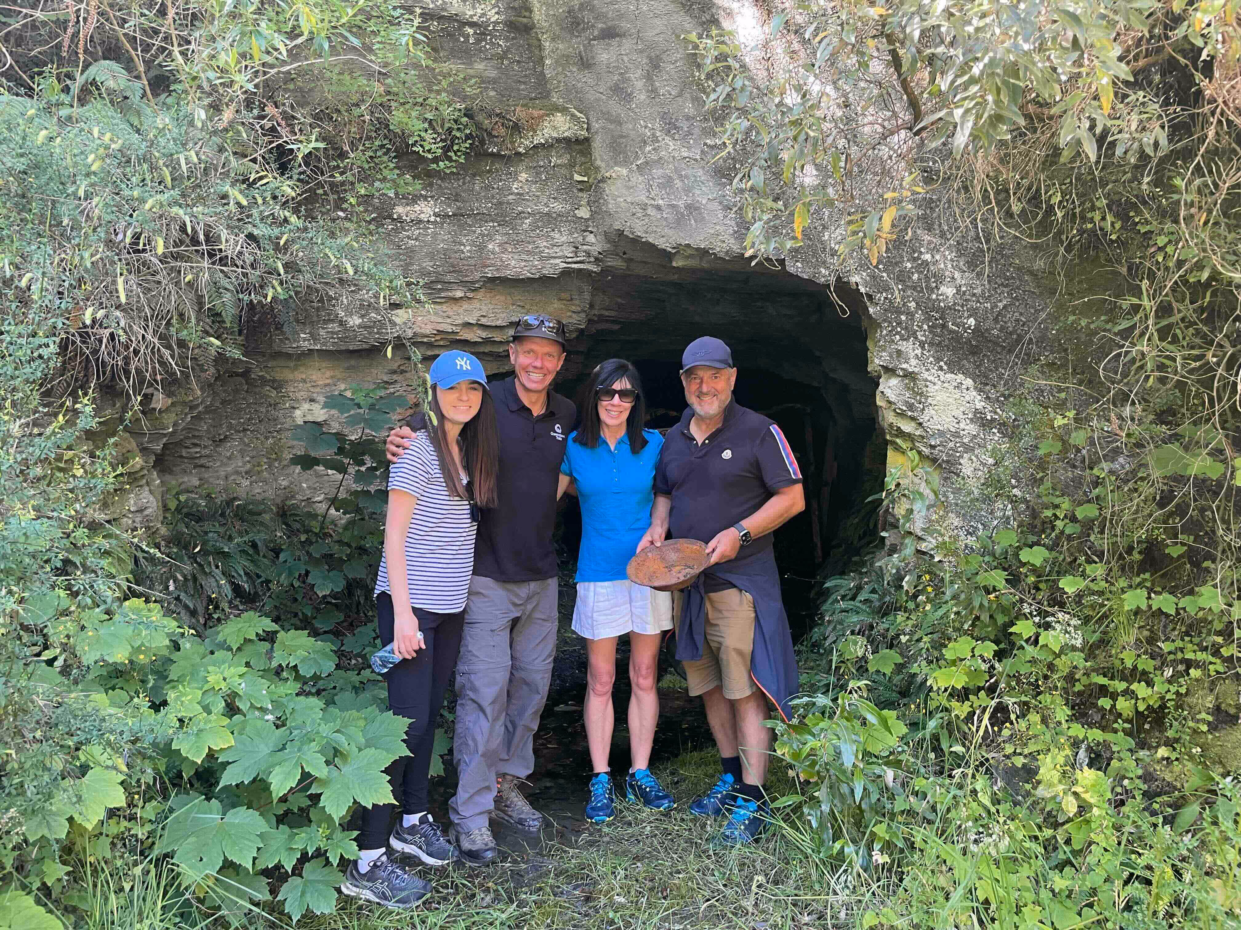 Queenstown Trails is thrilled to announce that the Hugo Charitable Trust have made a donation to cover the restoration work for the tunnel. 