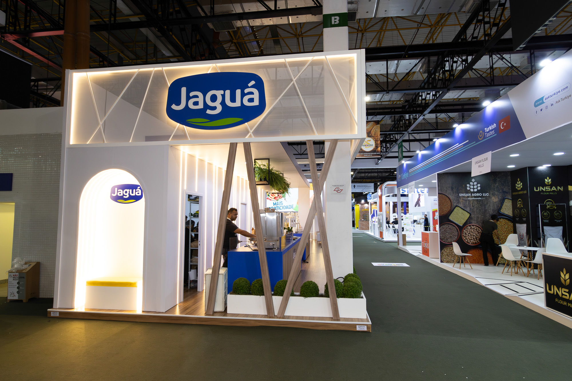 Stand Jaguá