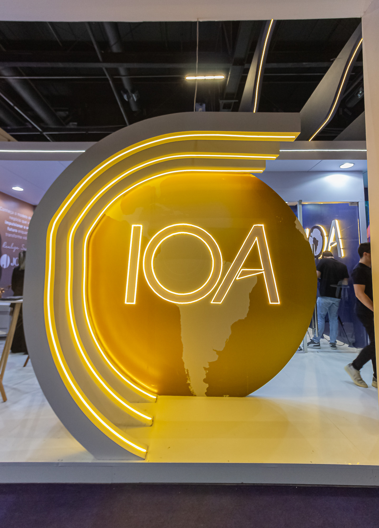 Stand IOA