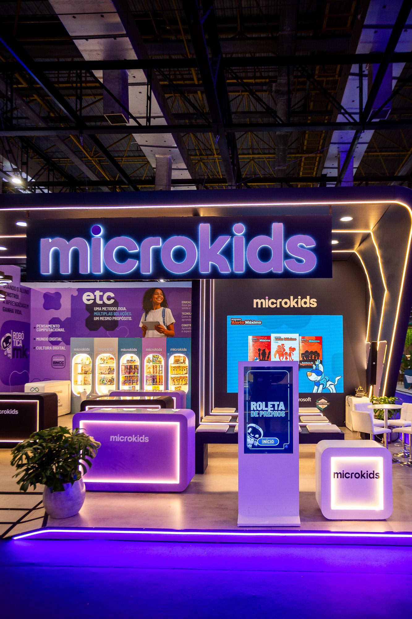 Stand Microkids