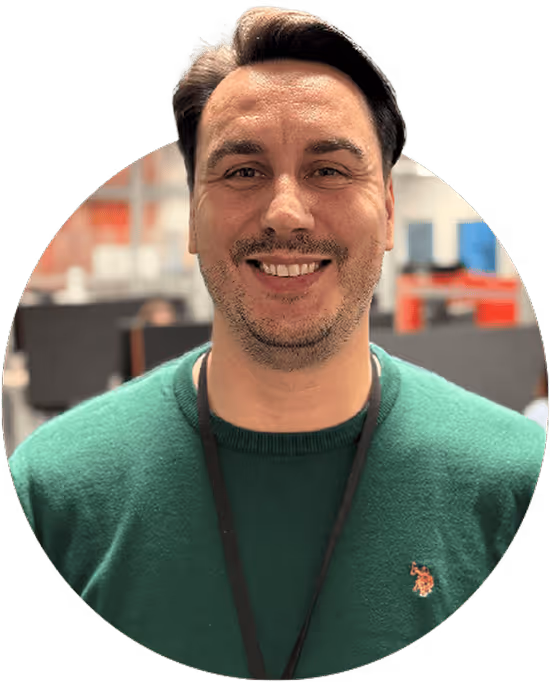 Porträtt av Niko Menti.