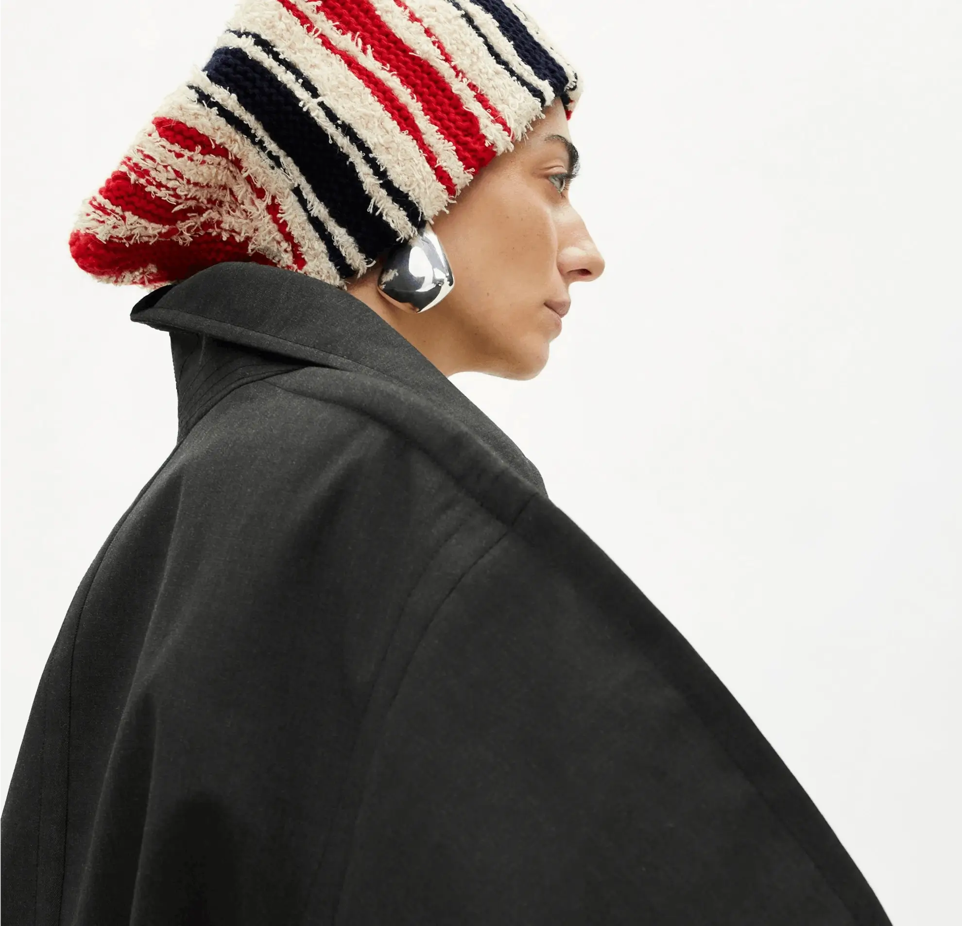 Chic Update is a personal online styling. Wardrobe audit, shopping list, style for events, photoshoot, styling guides