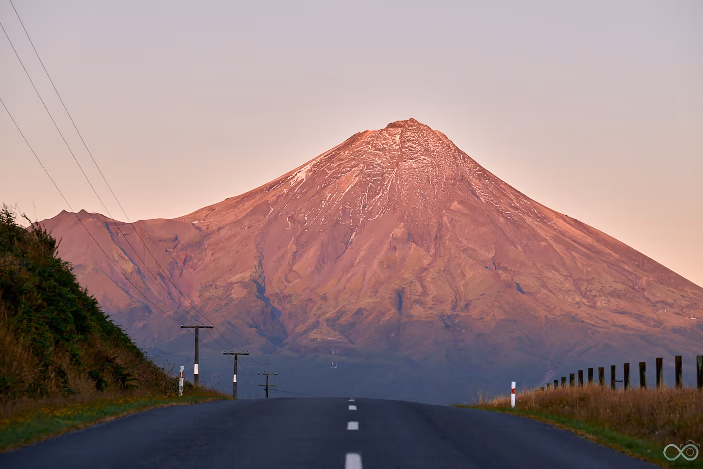 Mount Taranaki Vulkan, Neuseeland – symmetrischer Stratovulkan