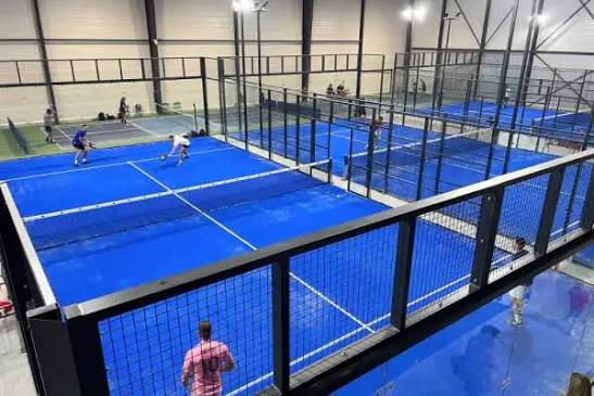 Terrains de padel de Côte & Sport 360, construits par Sol Sportif