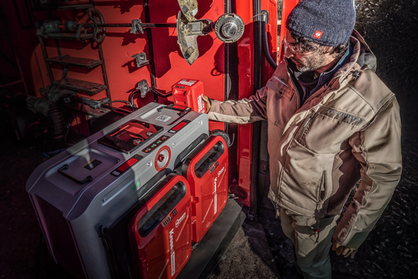 The Kress CyberSystem commercial battery charger for 8-minute charging