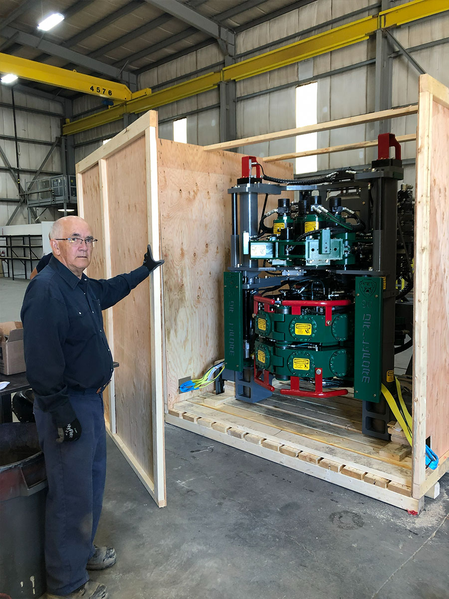 Carriers crating team working on a custom industrial build