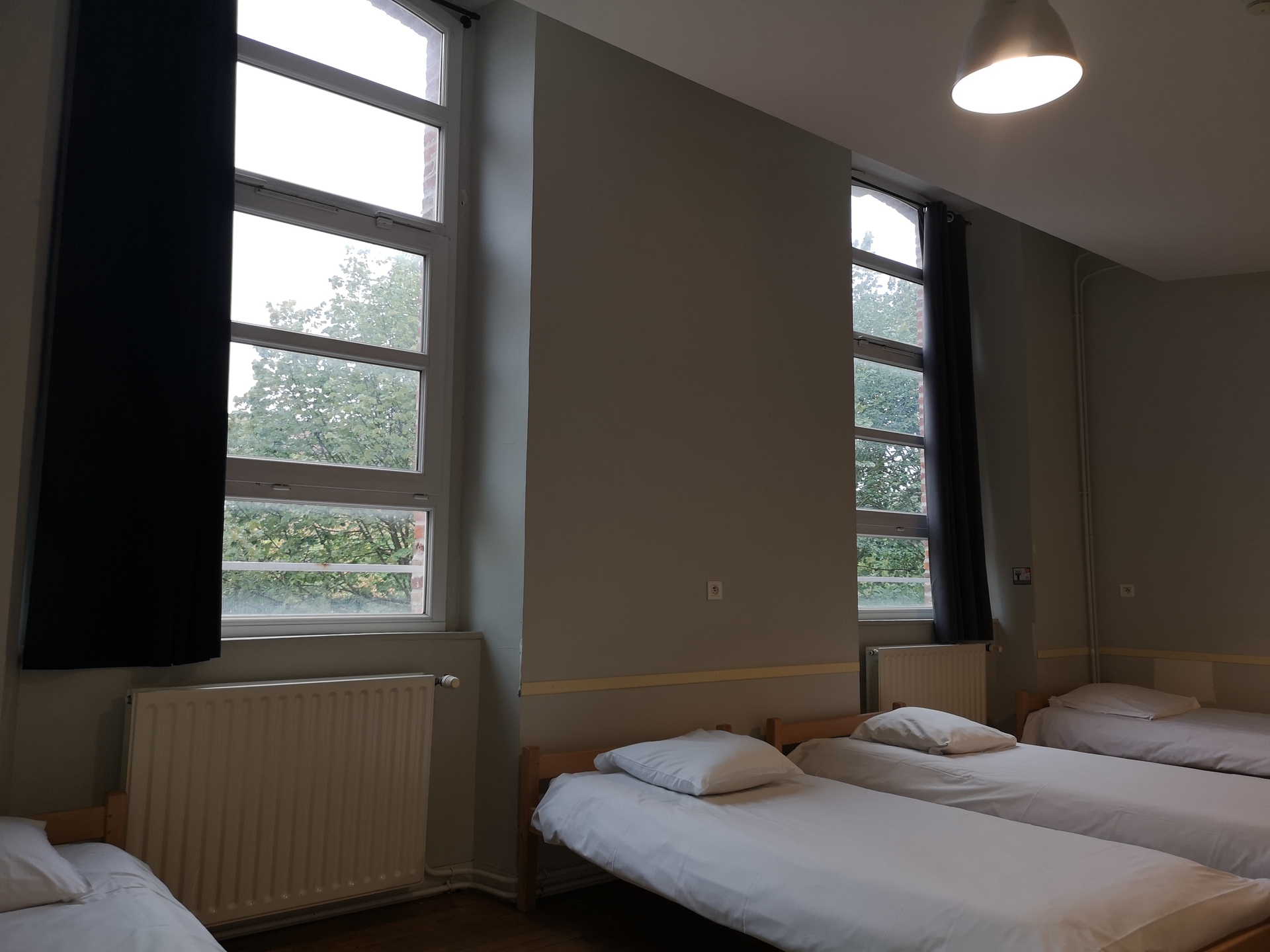 4-Bed Room at Auberge de jeunesse HI Amiens