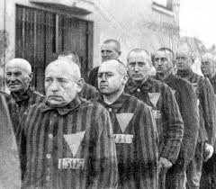 Repost @lgbt_history ・・・ Prisoners wearing the pink triangle (marking them  as queer), Sachsenhausen concentration camp, Sachsenhausen, Germany, Dec.  19, 1938. Photo c/o Corbis. [TW] . Between 1933 and 1945, the Nazi regime