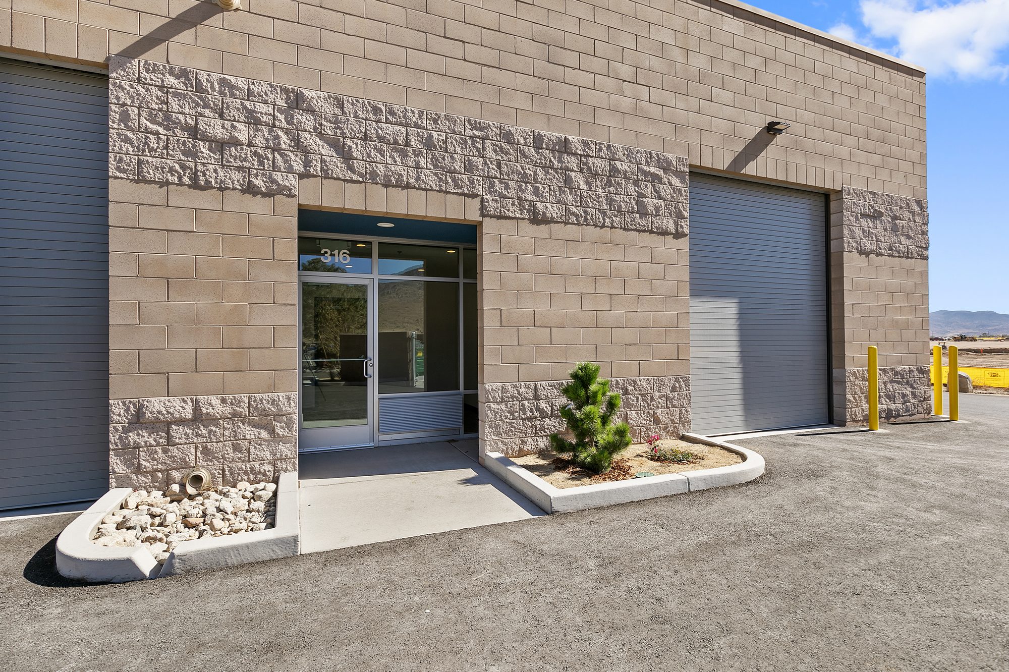 35 Enterprise Way Unit 316 - Interior photo 2