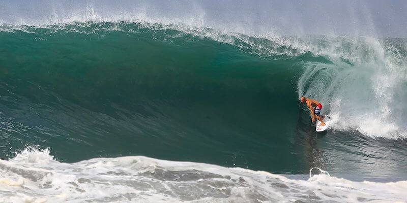 surf trip bali