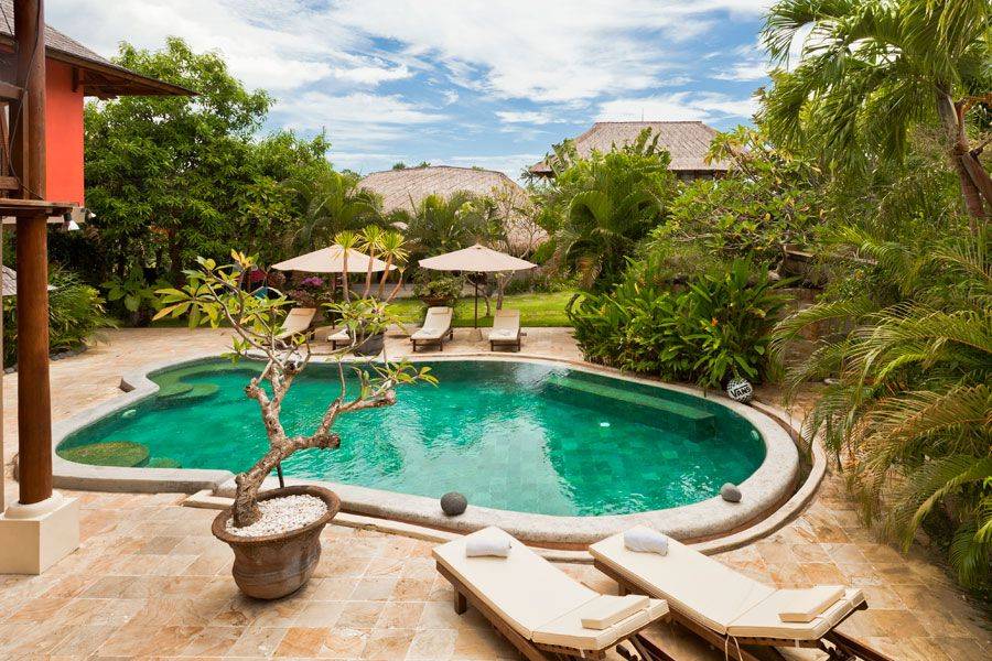 Bali surf holiday prices