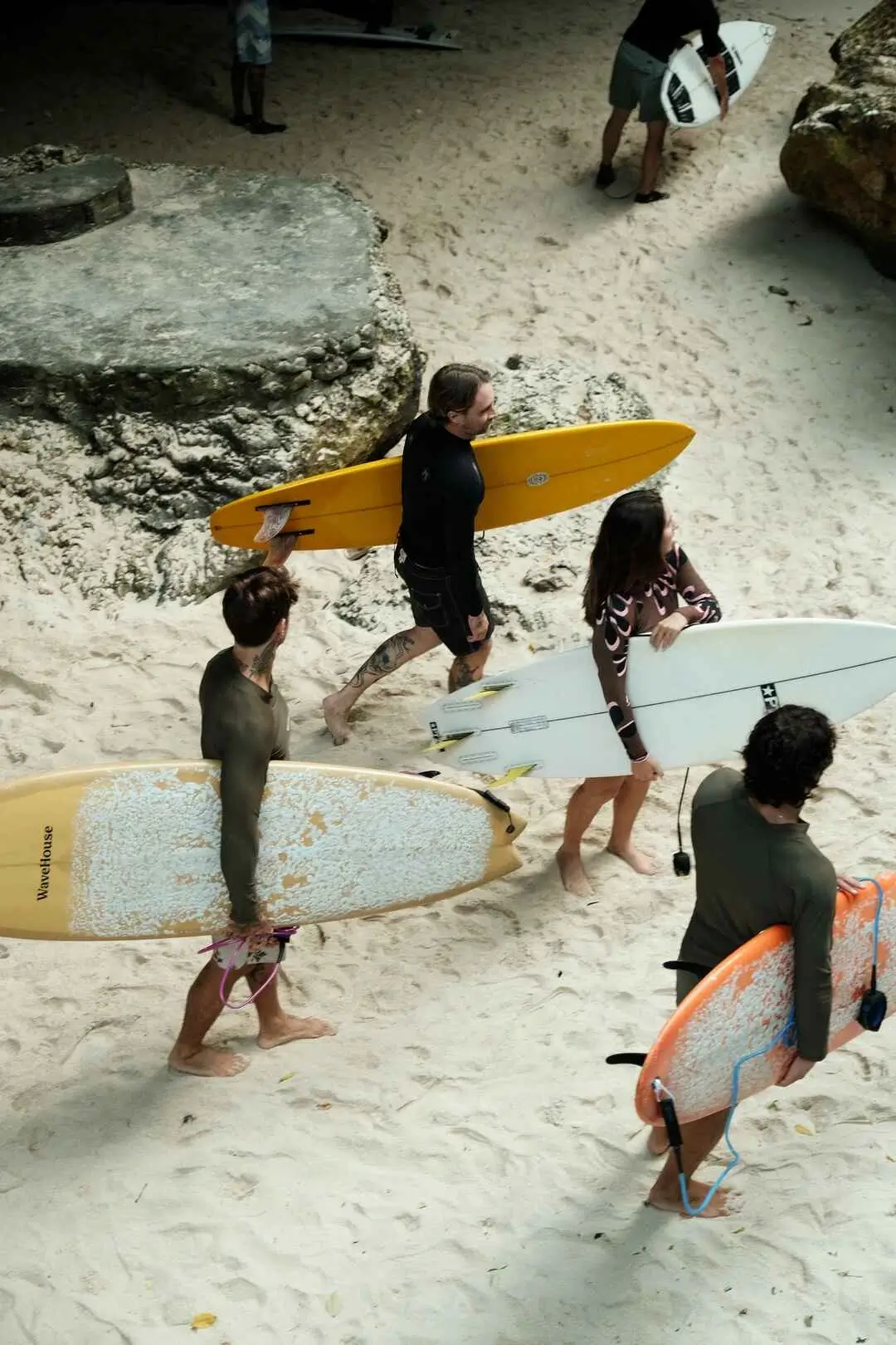 Top 10 Things to Know Before Booking an Uluwatu Surf Camp