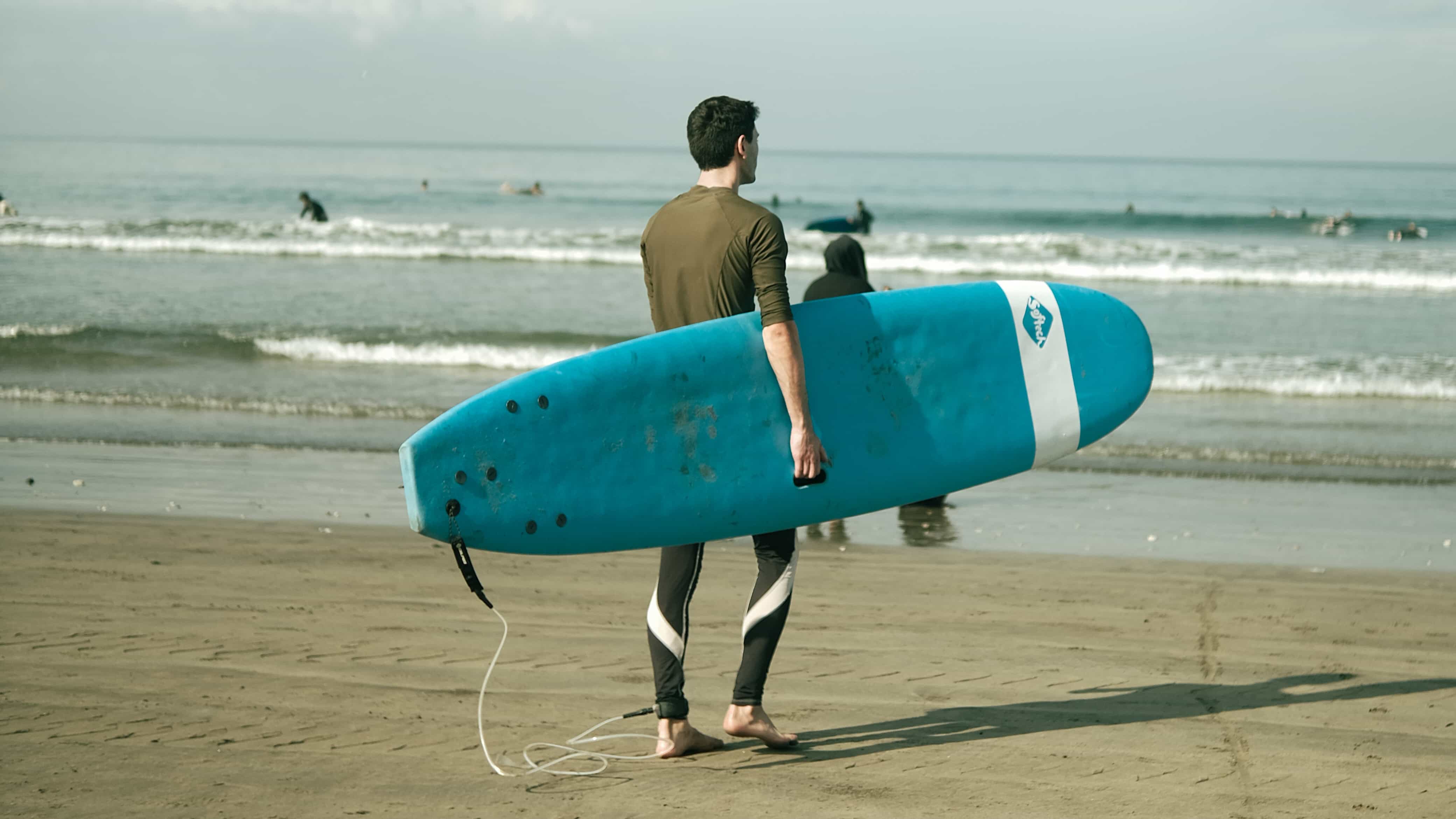 How to Surf for Beginners: The Complete Step by Step Guide