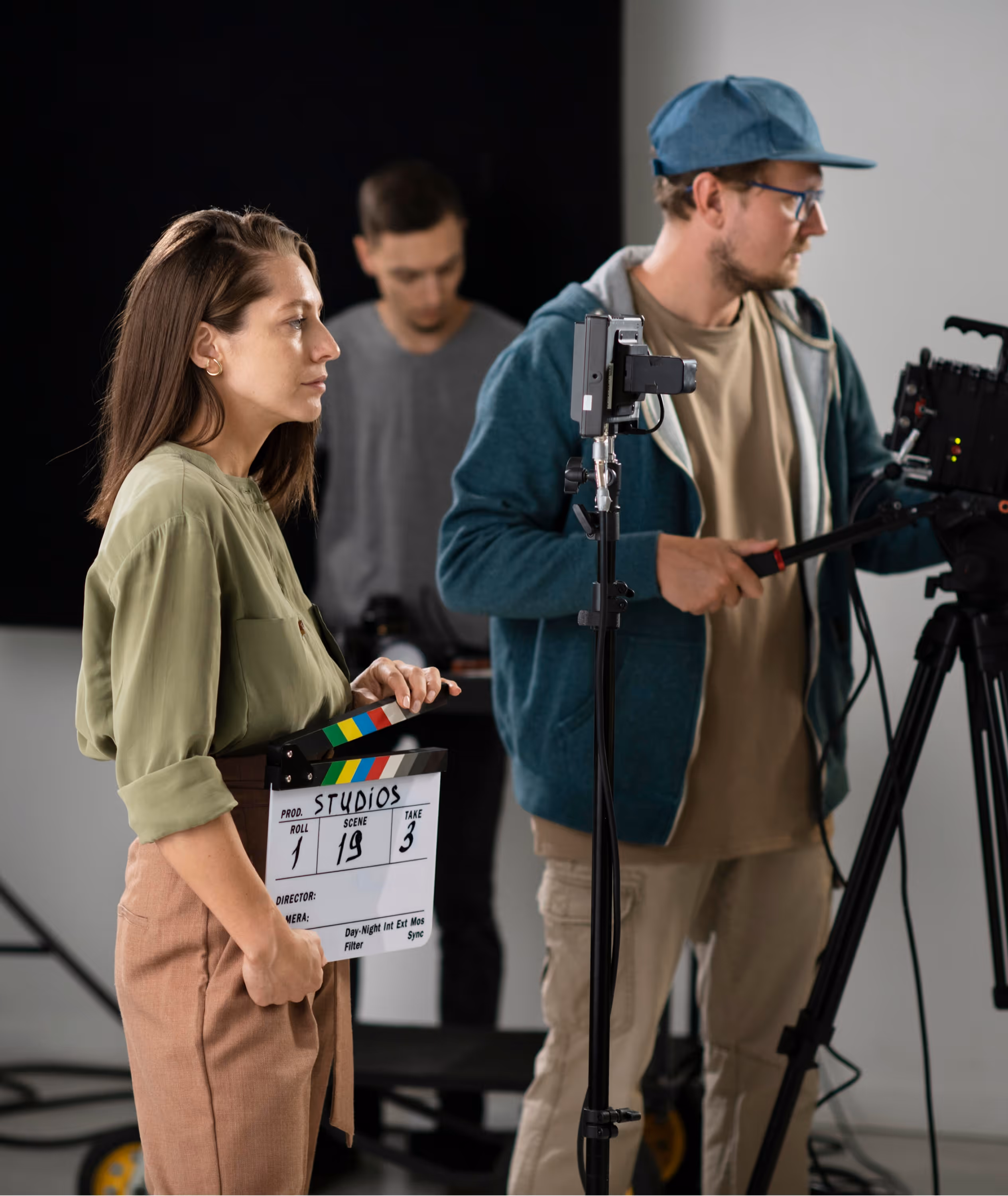 Motion-led storytelling with cinematic rhythm and restraint.
