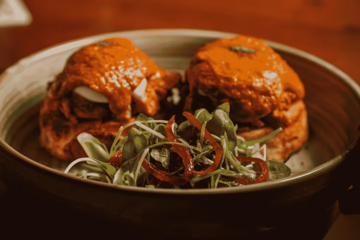 Indian sharing plates and cocktails at Miri Mary Amsterdam