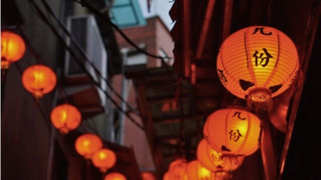 夜の九份の提灯