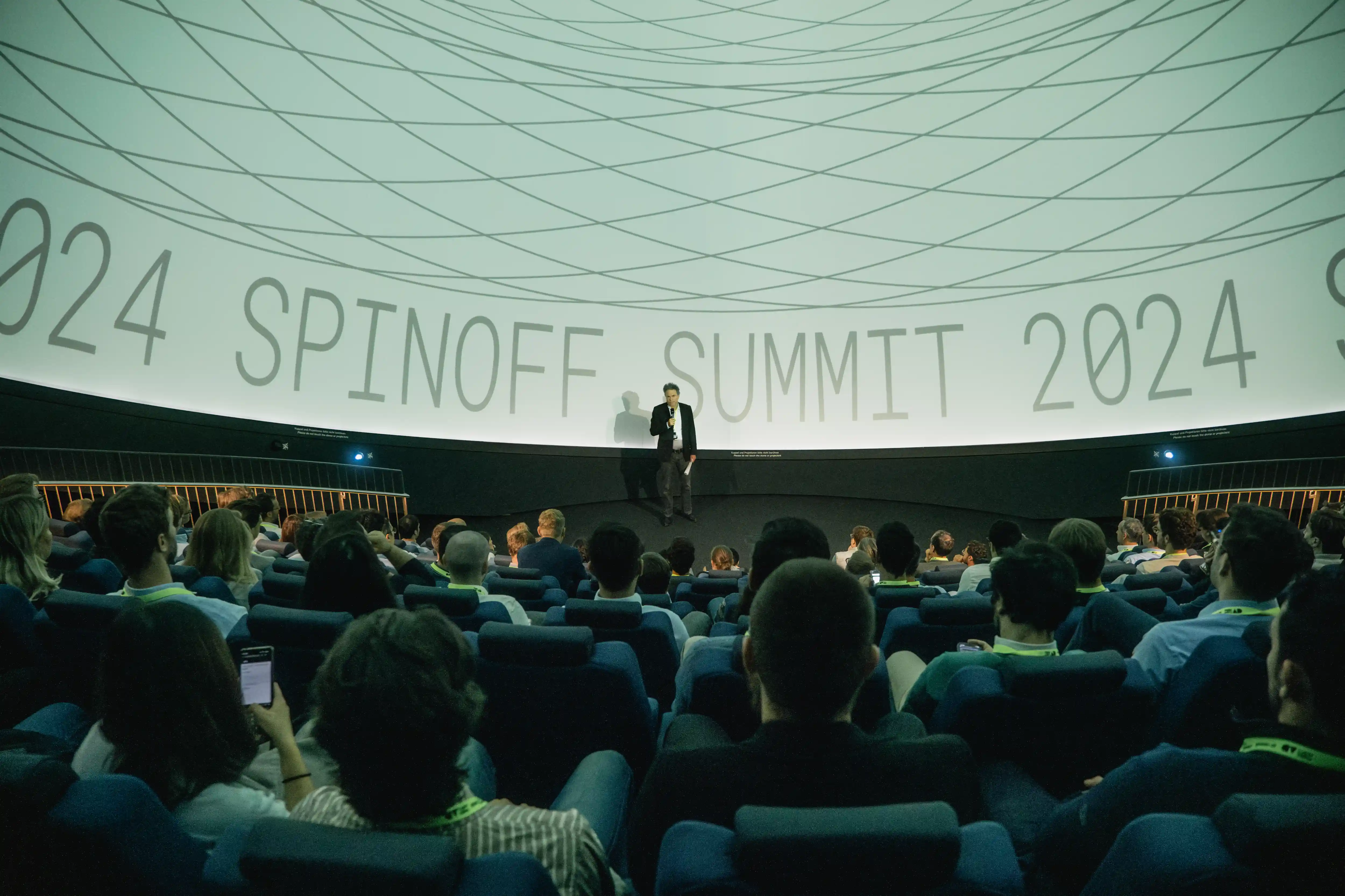 Speaker Ingmar Hoerr is delivering an inspiring keynote at SPINOFF SUMMIT 2024.