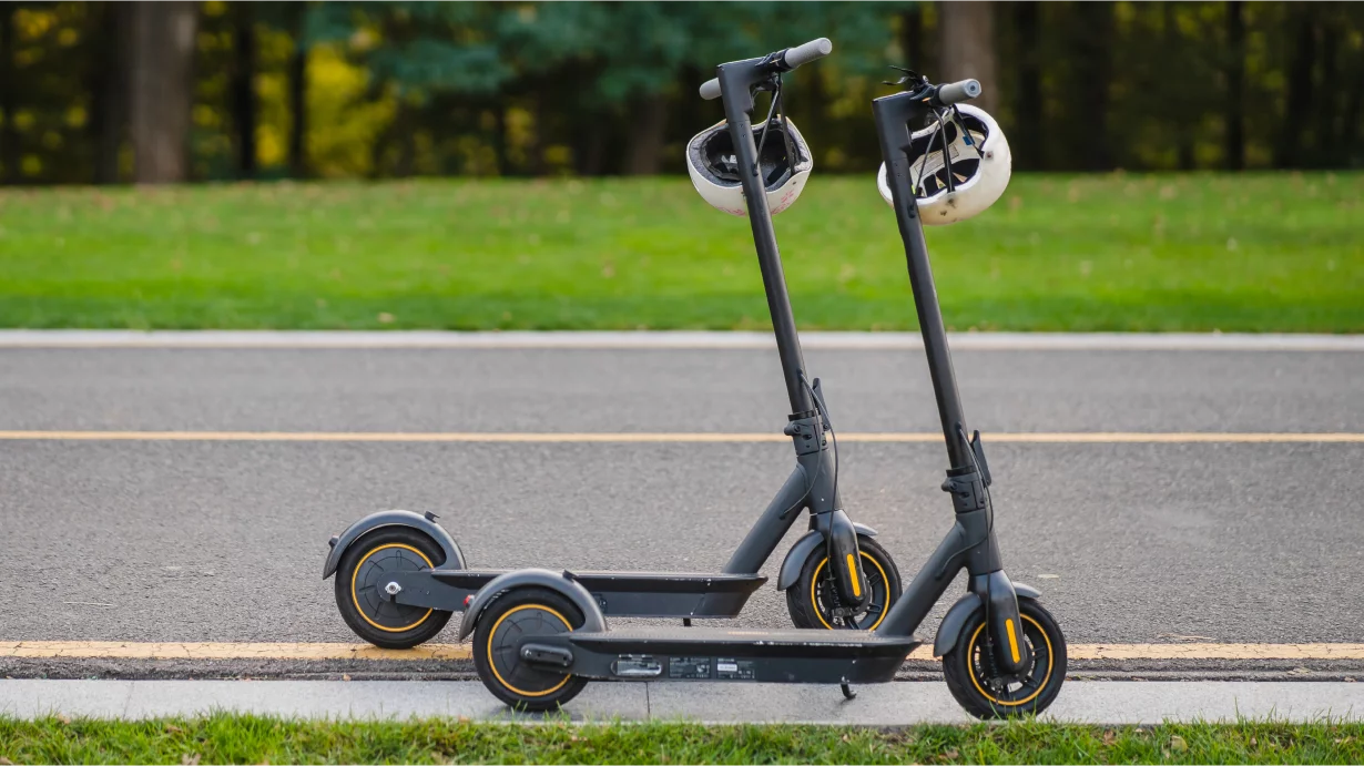 Electric Bike & Scooter Application with Smart Battery Management