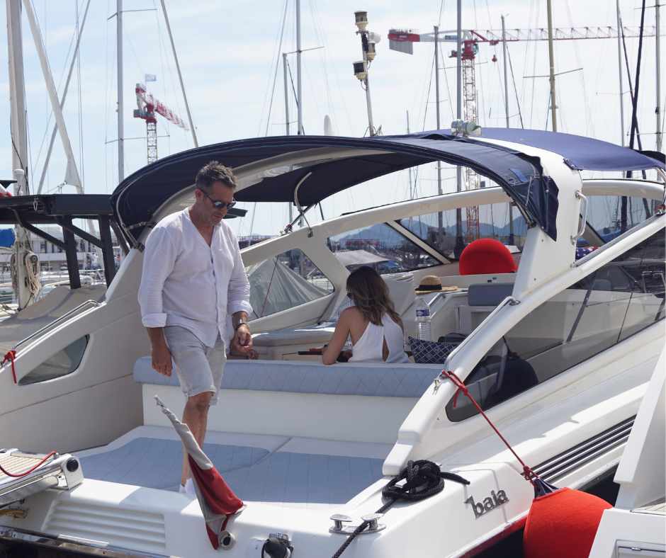 luxury yachts for charter with Agantar yachting