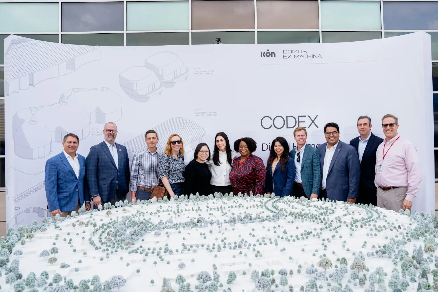 Domus Ex Machina SXSW 107486 by Roger Ho