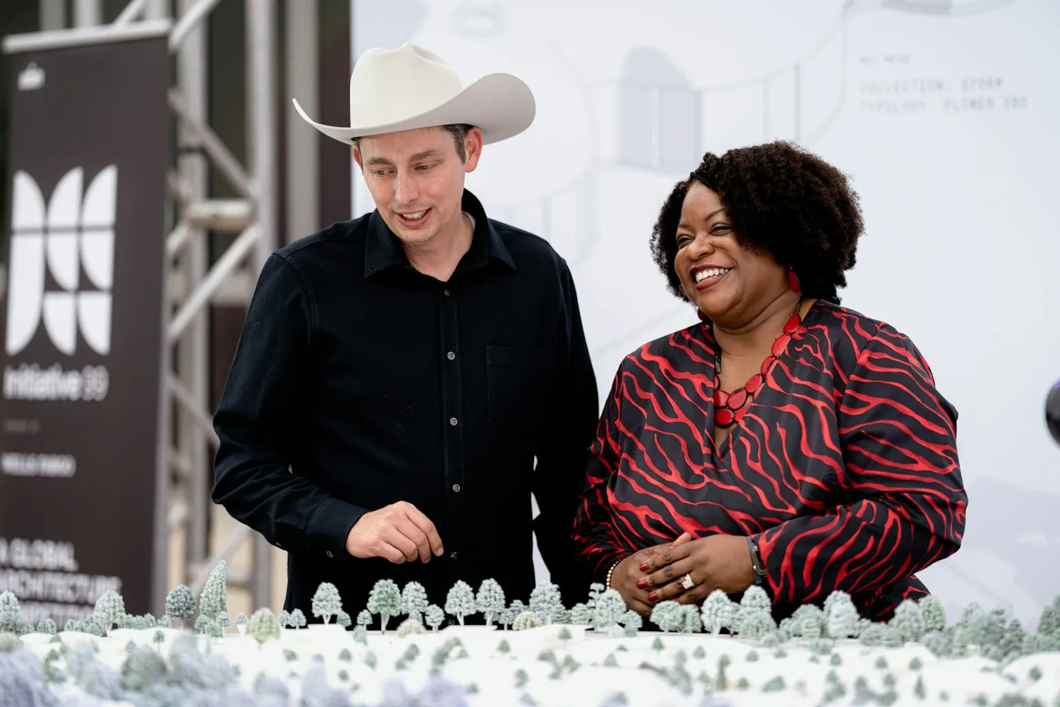 Domus Ex Machina SXSW 204605 by Roger Ho