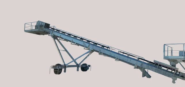 Système de bande transporteuse industrielle avec structure métallique utilisé pour le transport de matériaux.