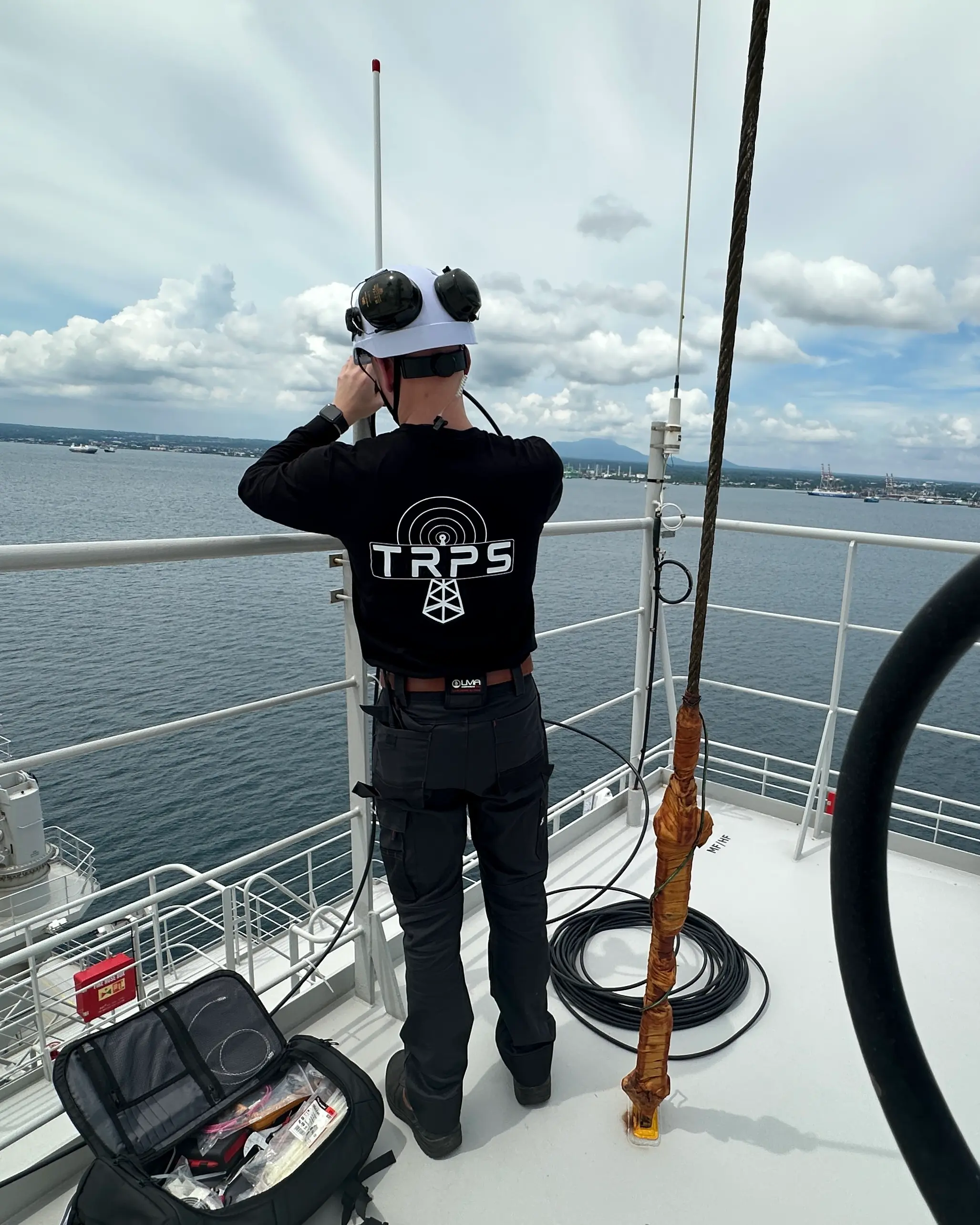 TRPS - Installation d'antennes relais sur un bateau