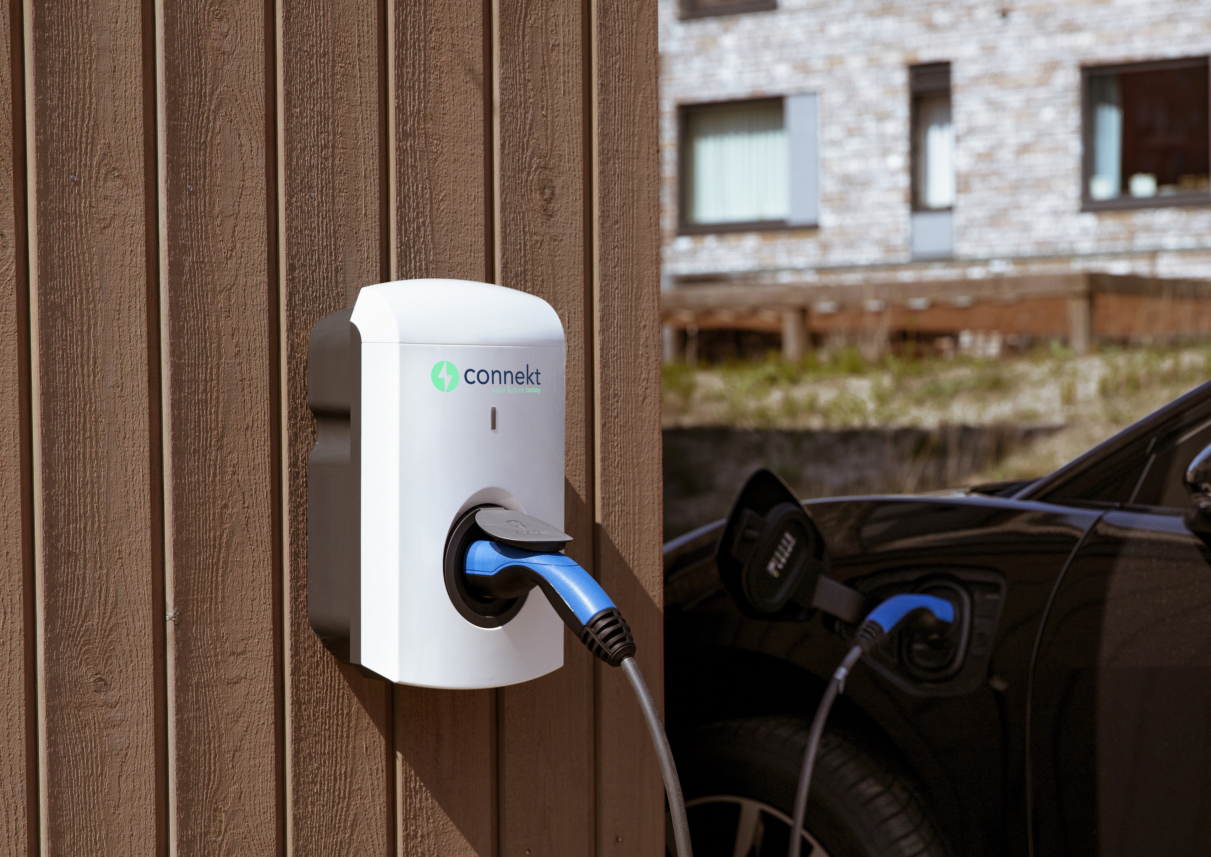 5 Reasons Why Your Business Should Offer EV Charging to the Public