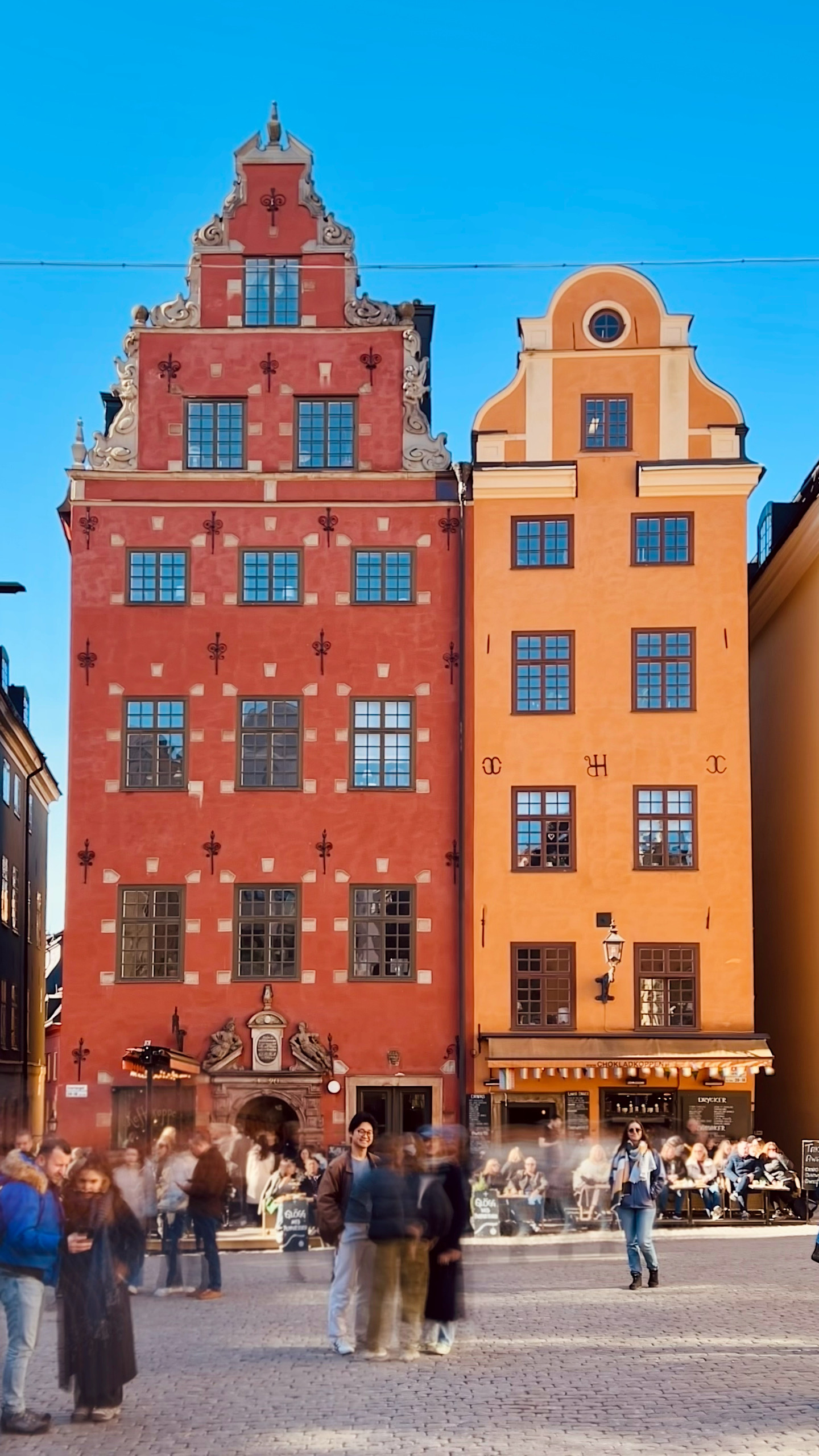 Stortorget mit bunten Häusern in der Altstadt Gamla Stan, Stockholm