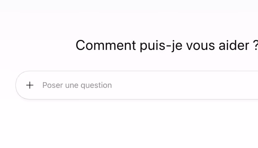 Interface chatbot IA illustrant l'optimisation GEO et la recherche conversationnelle.