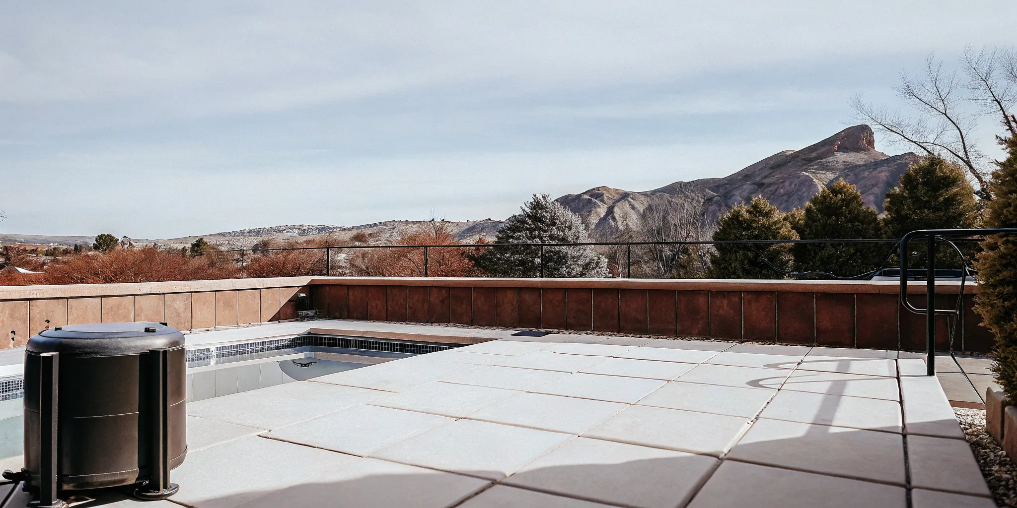 Variable speed pool pump on an equipment pad in a Denver neighborhood