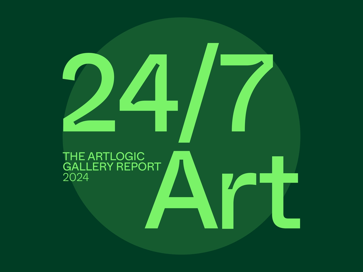 Small and Large Galleries Express Different Future Optimism