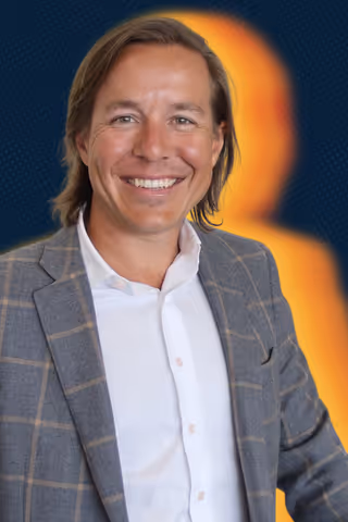 Ronnie Lowenfield ASOTU CON Headshot