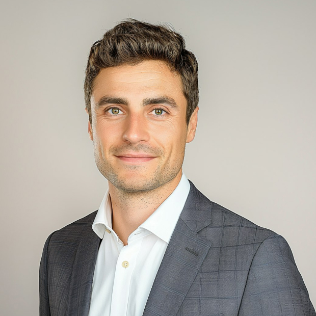 Client - Pictlens Webflow Template